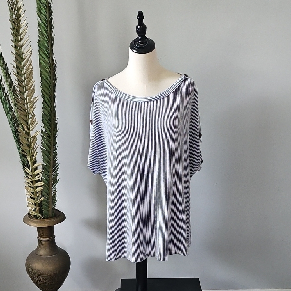 *PRICE DROP*
W5 Blue and White Striped Blouse with Button Accents